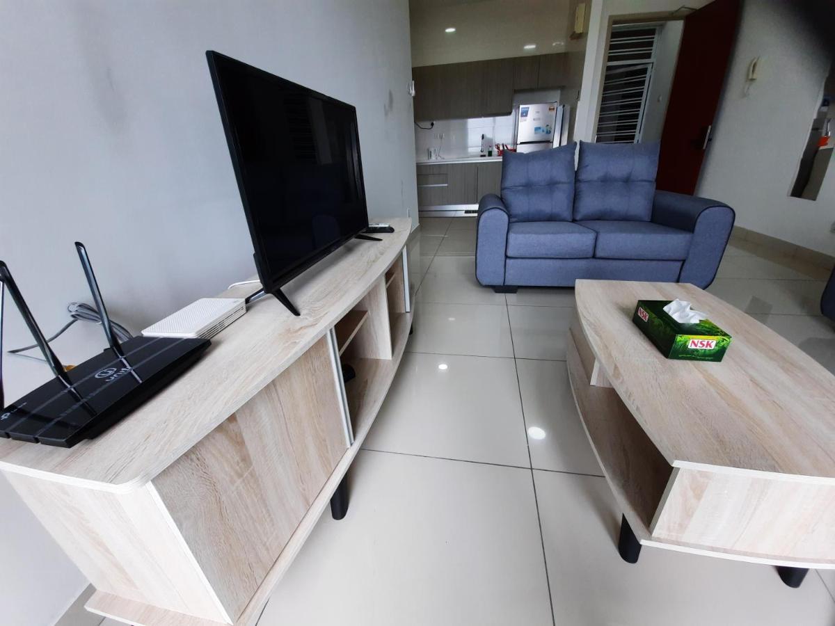 Raffles Suite 1 Bedroom Homestay Skudai Eksteriør bilde