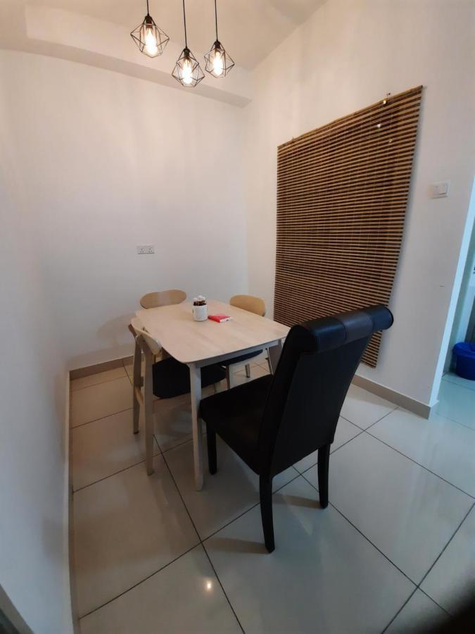 Raffles Suite 1 Bedroom Homestay Skudai Eksteriør bilde